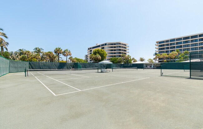 Building Photo - 2660 S Ocean Blvd