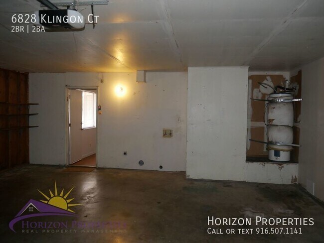 Building Photo - 6828 Klingon Ct