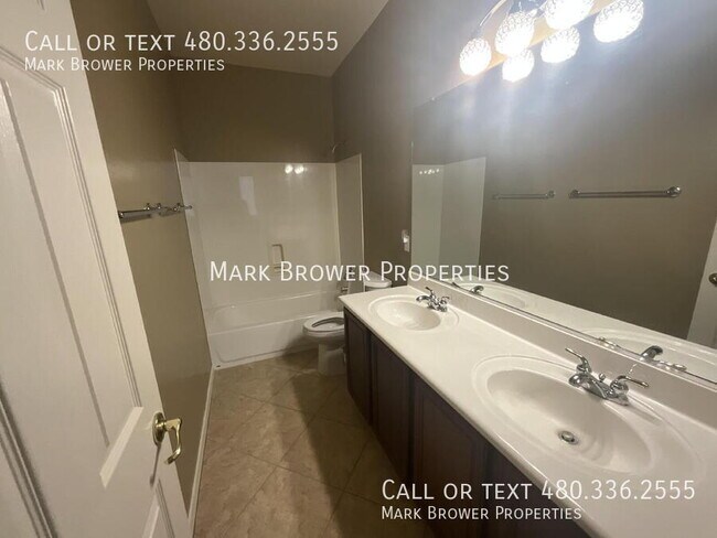 Building Photo - 3750 S Ashley Pl