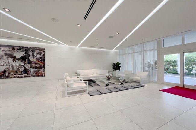 Building Photo - 4250 Biscayne Blvd