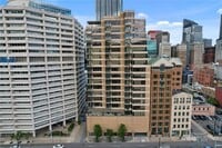 Building Photo - 151 Fort Pitt Blvd