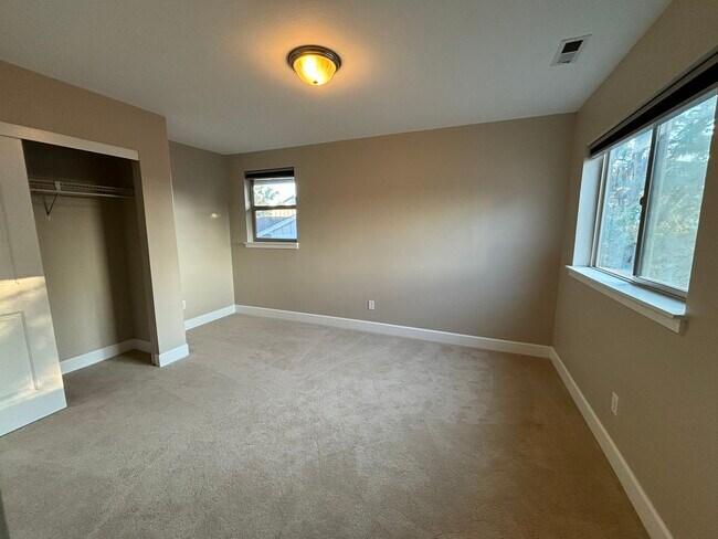 Building Photo - 61208 Brittle Bush St