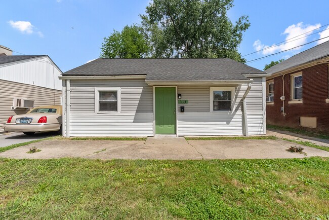 Building Photo - 313 N 42nd St