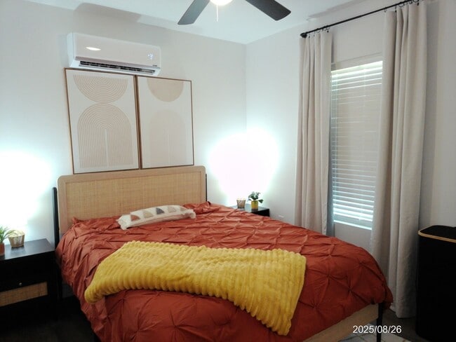Building Photo - Luxury Brand-New ADU – Fully Furnished wit...