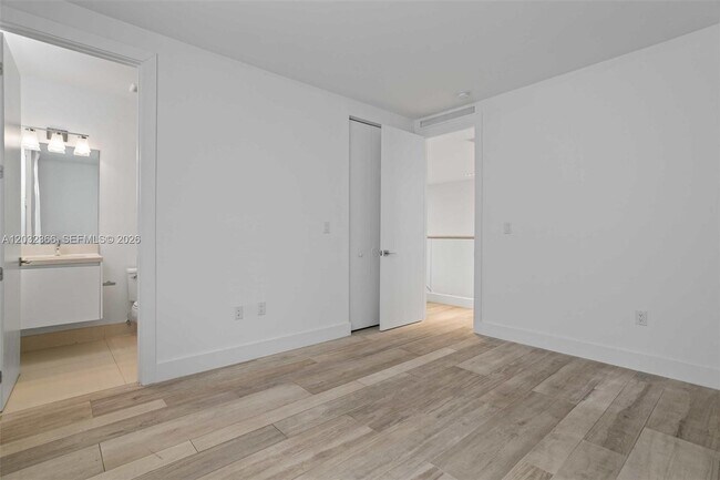 Building Photo - 10296 NW 74th Terrace
