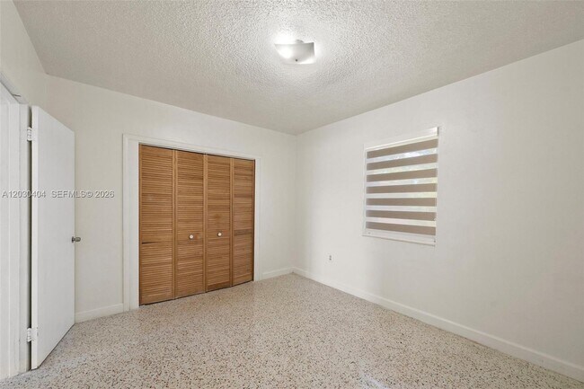 Building Photo - 3211 NW 13th Terrace