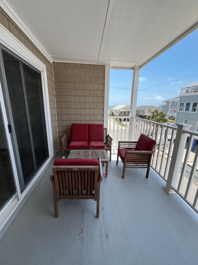 Building Photo - 1503 Carolina Beach Ave N