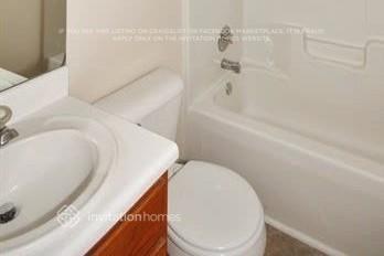 Building Photo - 2314 Kissing Tree Ln SE