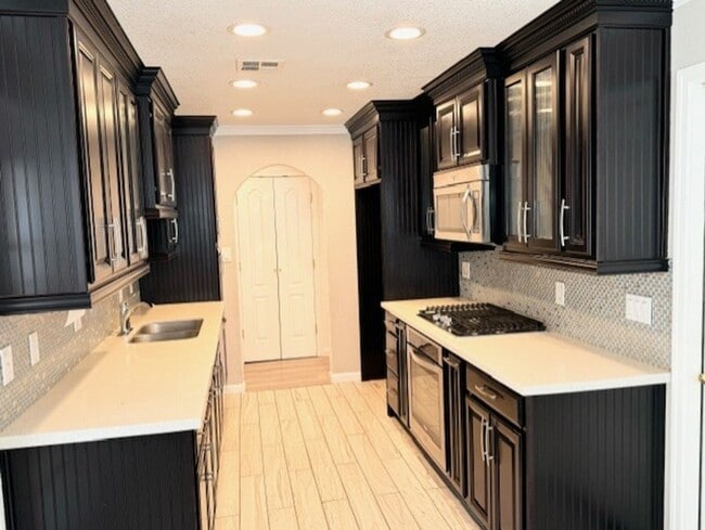 Building Photo - Home for Rent in Rio Linda