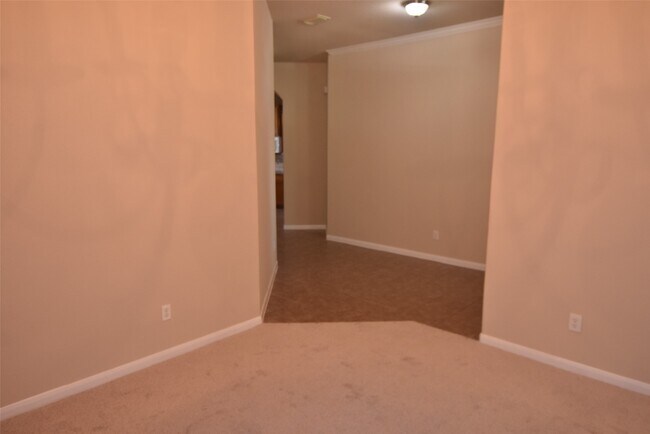 Building Photo - 25823 Sundrop Meadows Ln