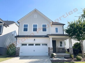 Building Photo - Lovely 2 Story 4 Bedroom, 3 Bath Single-Fa...