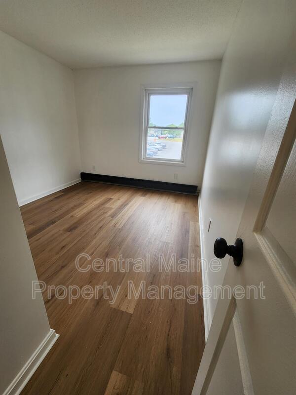 Building Photo - 39 Northern Avenue Heights