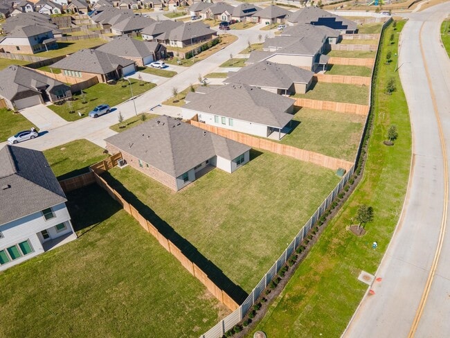 Building Photo - 7618 Auburn Hvn Trl