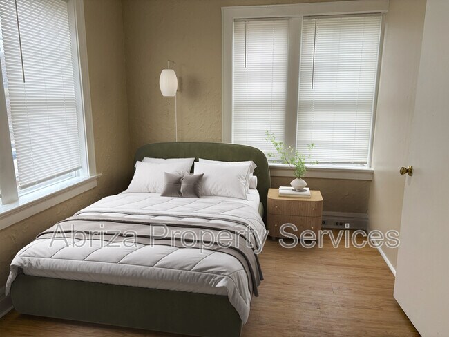 Building Photo - 4215 Neosho St