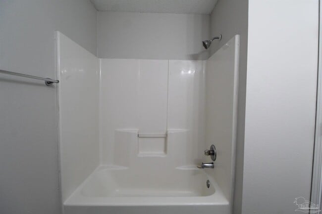 Building Photo - 2517 N 7th Ave