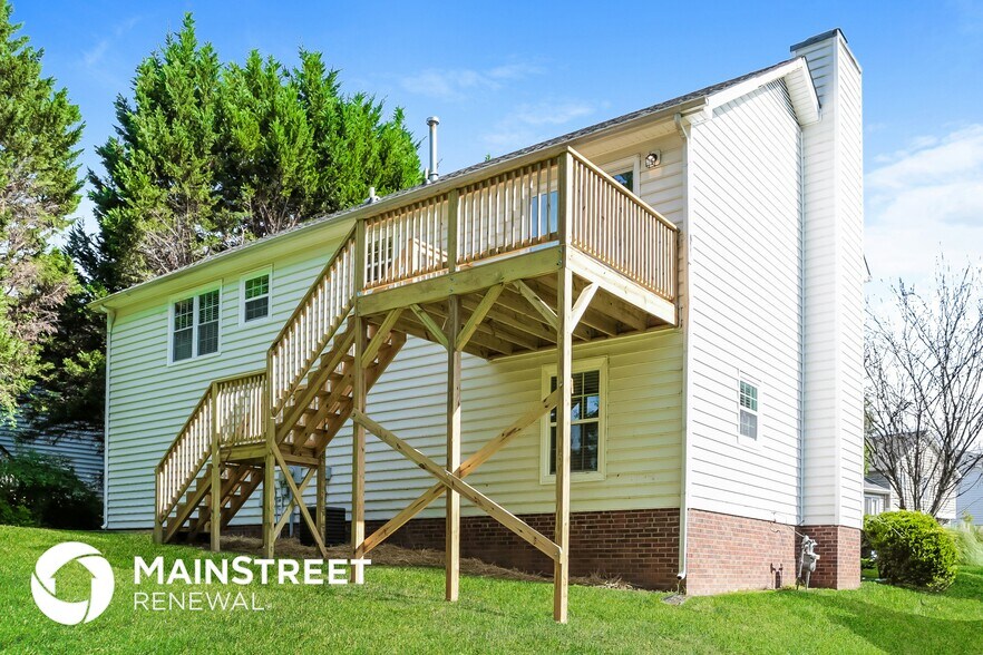 Building Photo - 402 Triumphant Rd