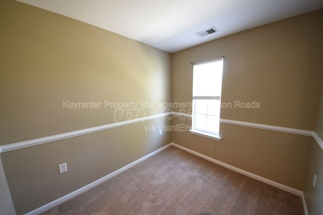 Building Photo - 1450 Leckford Dr