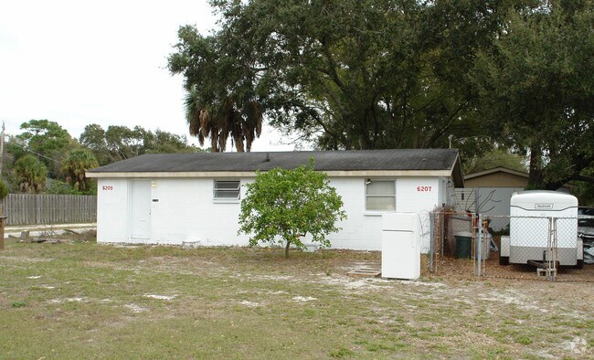 Building Photo - 6209 Sheldon Rd