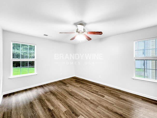 Building Photo - 986 Ramsgate Dr SW
