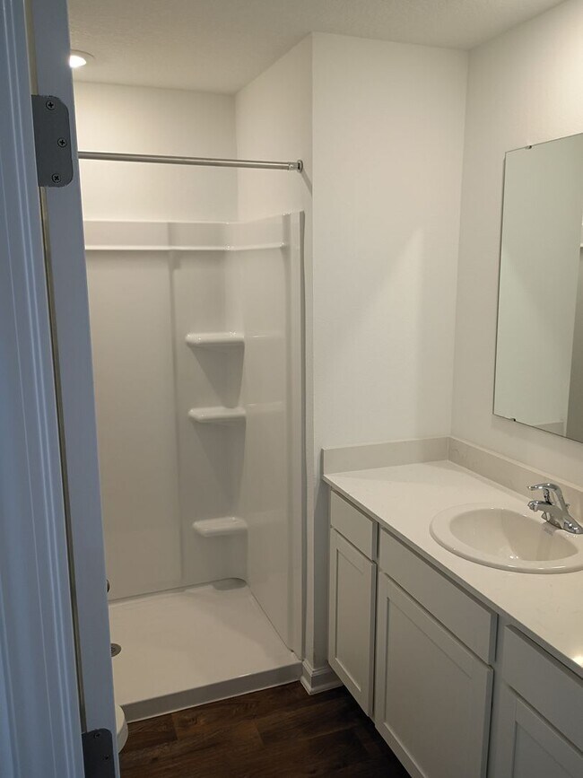 Building Photo - 5659 Ansley St