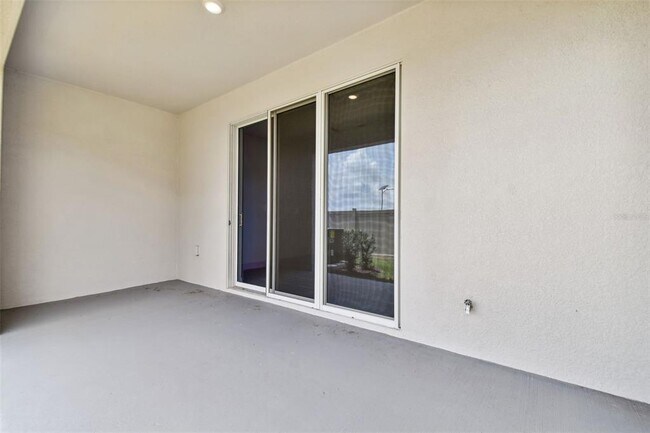 Building Photo - 17253 Amber Aspen Wy