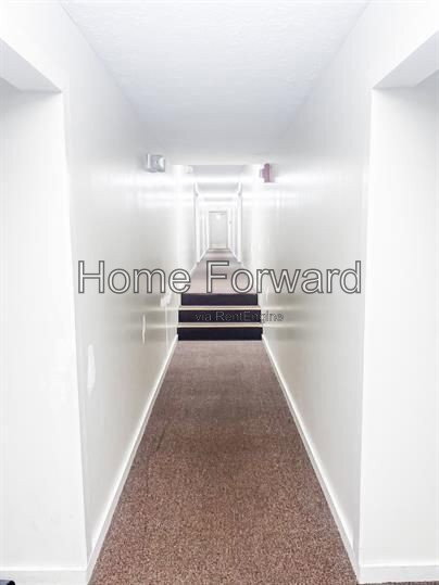 Building Photo - 562 Woodland Ave