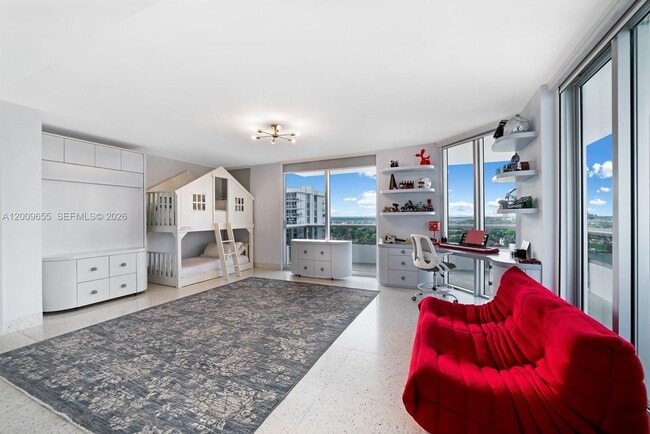 Building Photo - 5801 Collins Ave