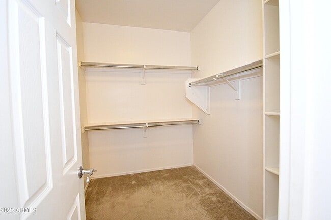Building Photo - 4273 N 150th Ave