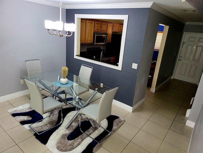 Building Photo - 6617 Winfield Blvd