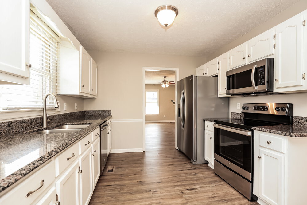 Building Photo - 1818 Pennington Dr