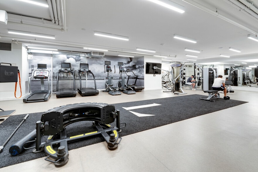 Building Photo - 1395 22nd St