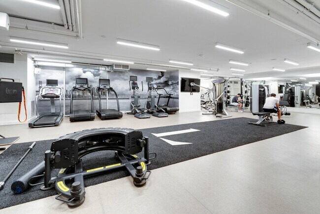 Building Photo - 1395 22nd St