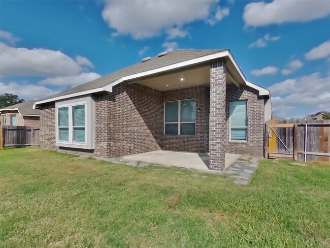 Building Photo - 4515 Carmel River Ln