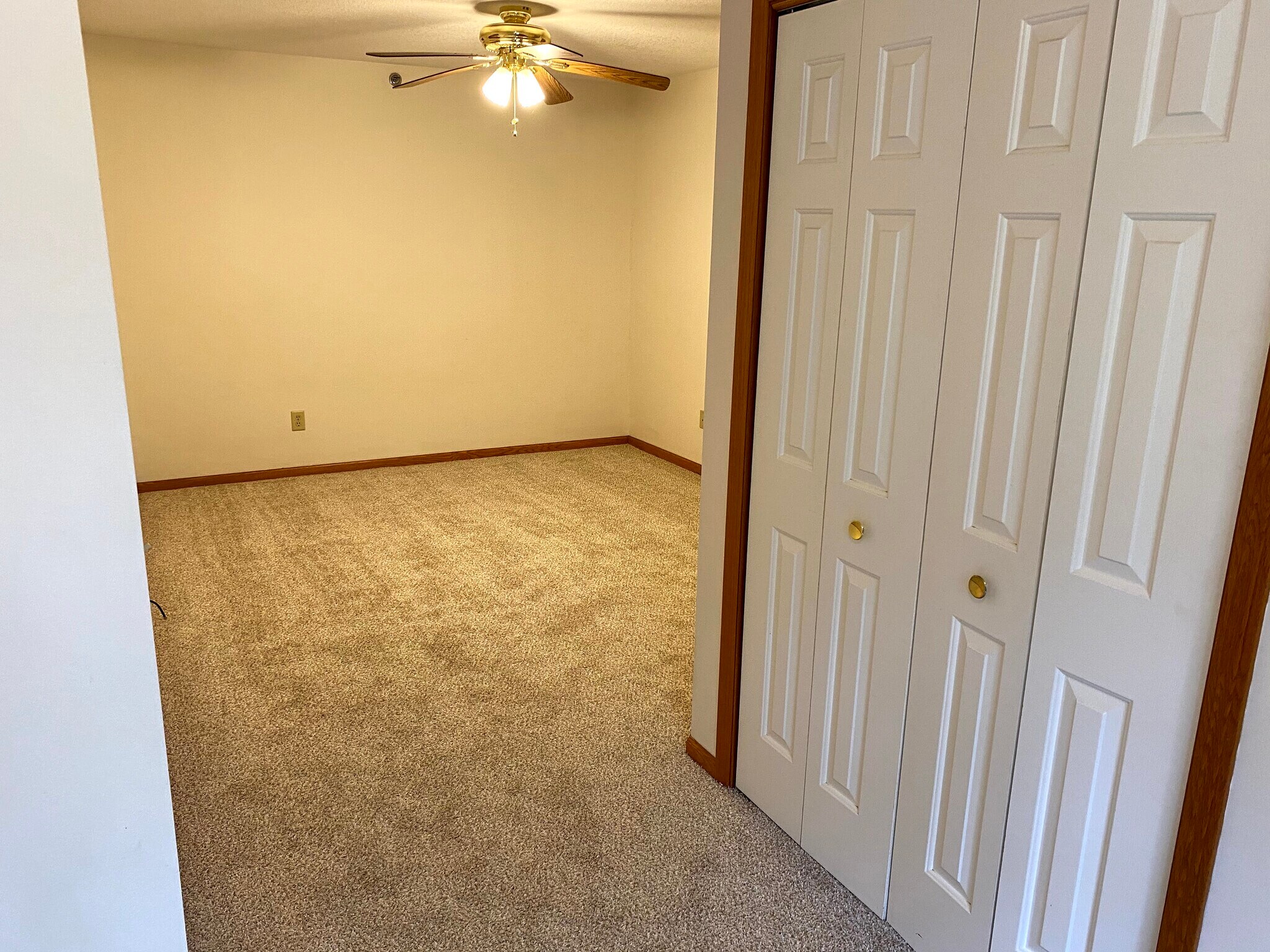 Building Photo - 3804 Creek Hill Dr