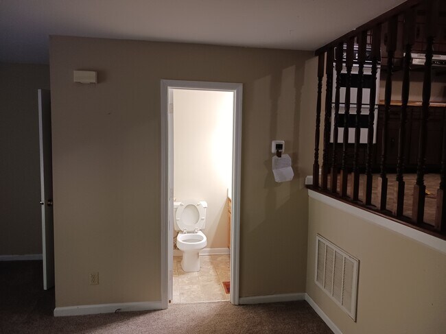 Building Photo - 130 W Midvale Ave