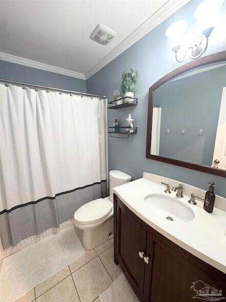 Building Photo - 10936 Oak Valley Dr