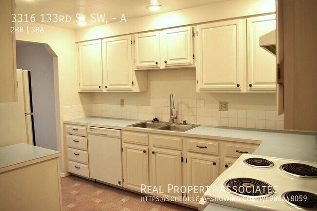 Building Photo - 3316 133rd St SW