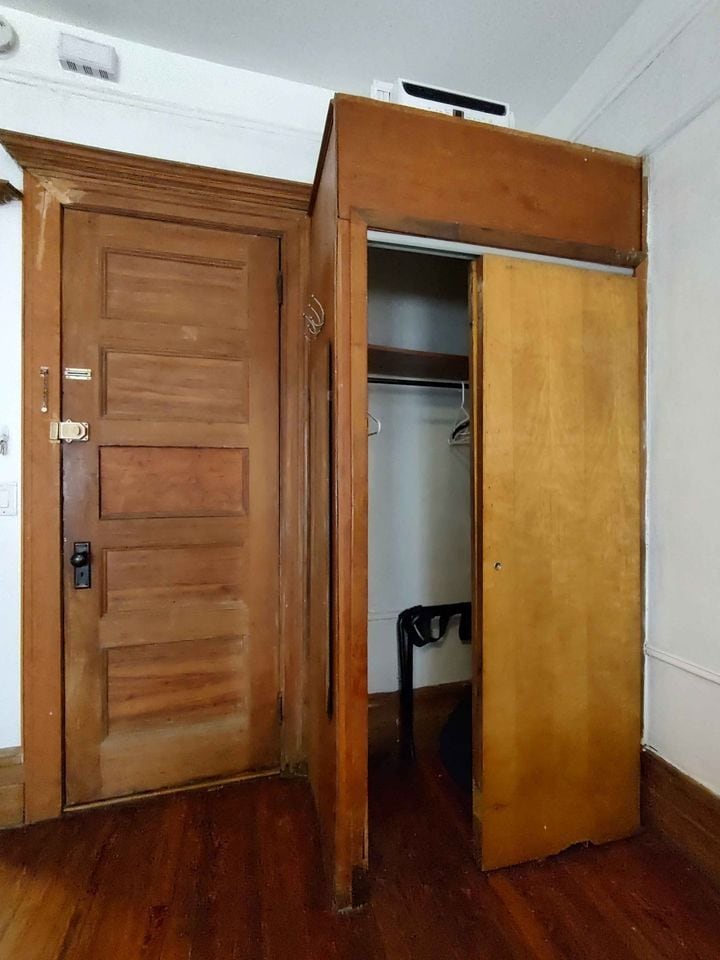 Building Photo - 556 W 161st St