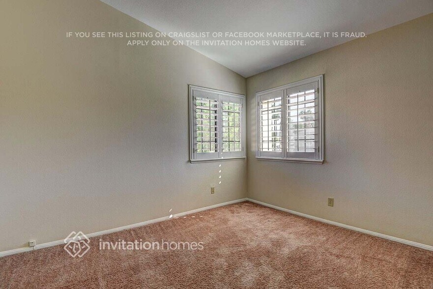 Building Photo - 430 Wedgewood Dr