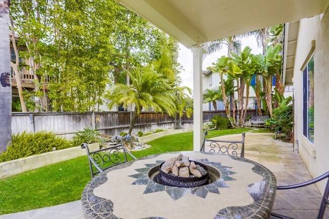 Building Photo - Amazing ocean view from this stunning Carlsbad home!