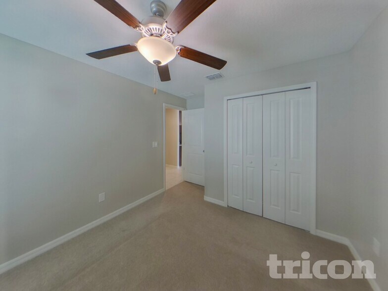 Building Photo - 5206 White Chicory Dr