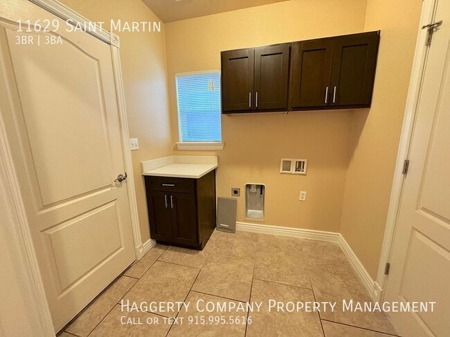 Building Photo - 11629 St Martin Way