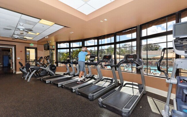 Building Photo - 2BR/2BA Lake View Condo in Heritage Oaks Golf & Country Club