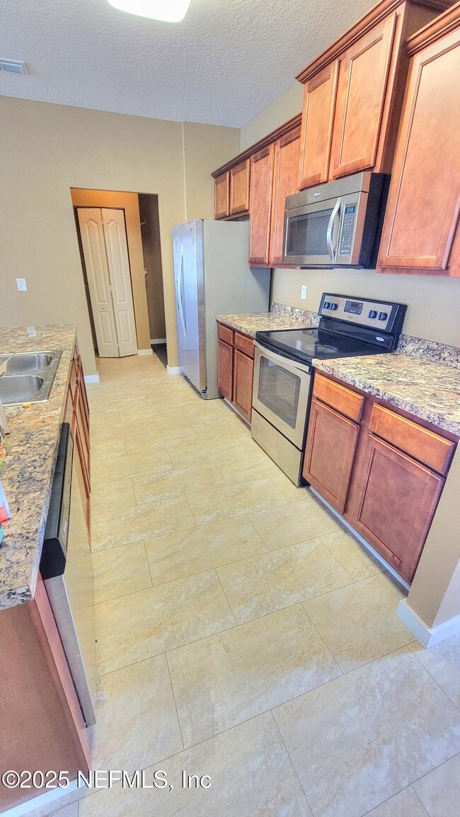 Building Photo - 8595 Dylan Michael Dr