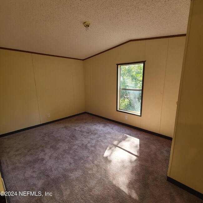 Building Photo - 200 Amberjack St