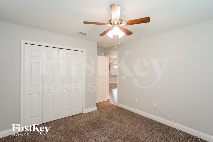 Building Photo - 3731 Peregrine Wy