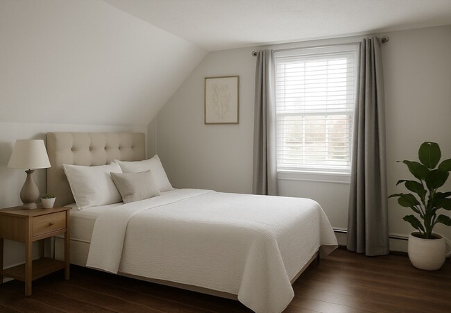 Building Photo - 599 North St