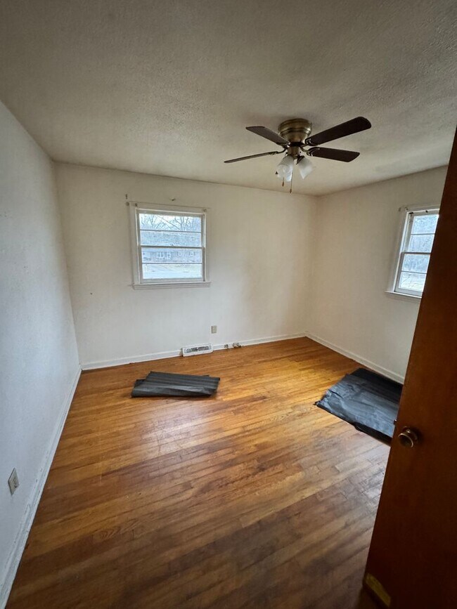 Building Photo - 3/1 House in Shelby, NC - still working on the house