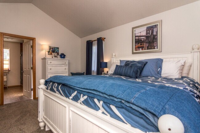 Building Photo - Beautiful home in Tanglewood