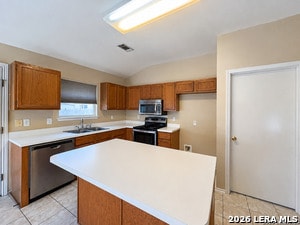 Building Photo - 7306 Kingsland Dr